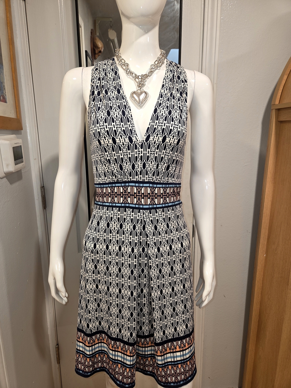 Max Studio Navy and White Printed V-Neck Mini Dress with Blush Trim Sz L